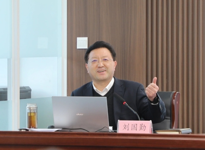 市政府國資委黨委書記、主任劉國勤到常山集團講專題黨課